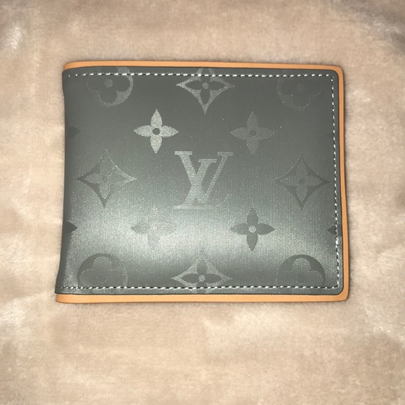 Louis Vuitton Multiple Wallet Monogram Grey - Picture 4 of 5